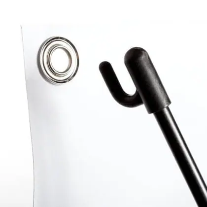 Detalhe das ligações e da estrutura do X Banner.
